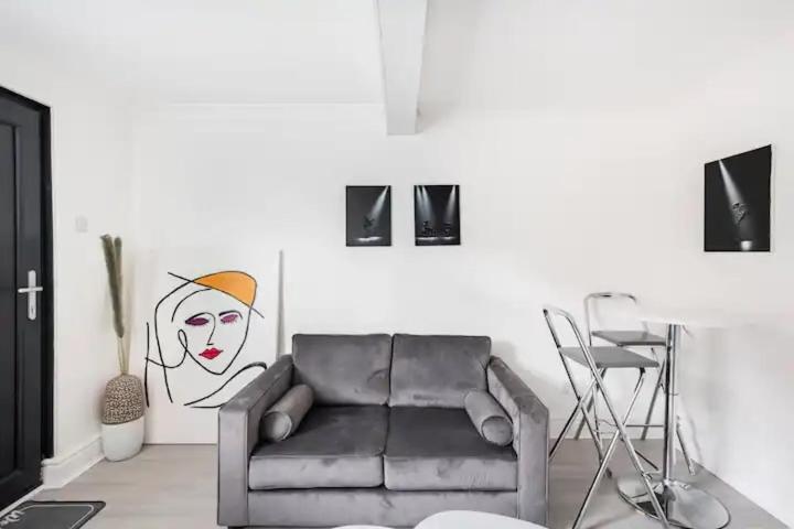 Nice 2 Bedroom House In Stowmarket Eksteriør billede
