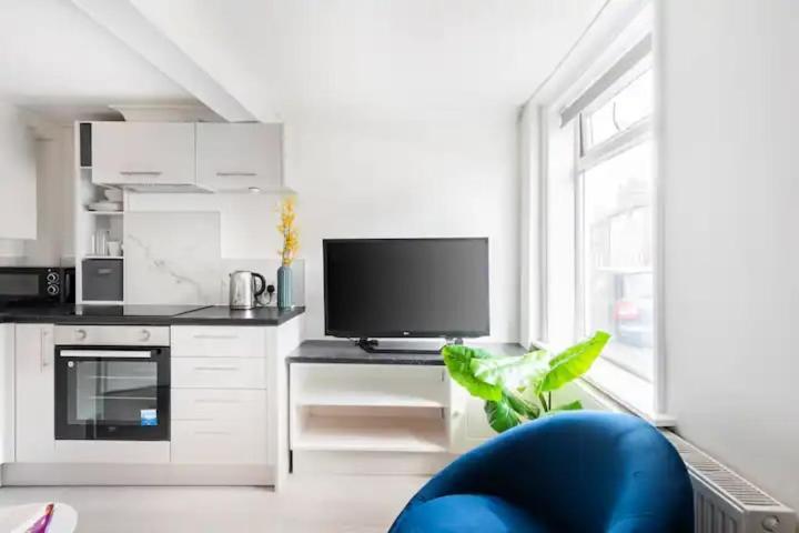 Nice 2 Bedroom House In Stowmarket Eksteriør billede